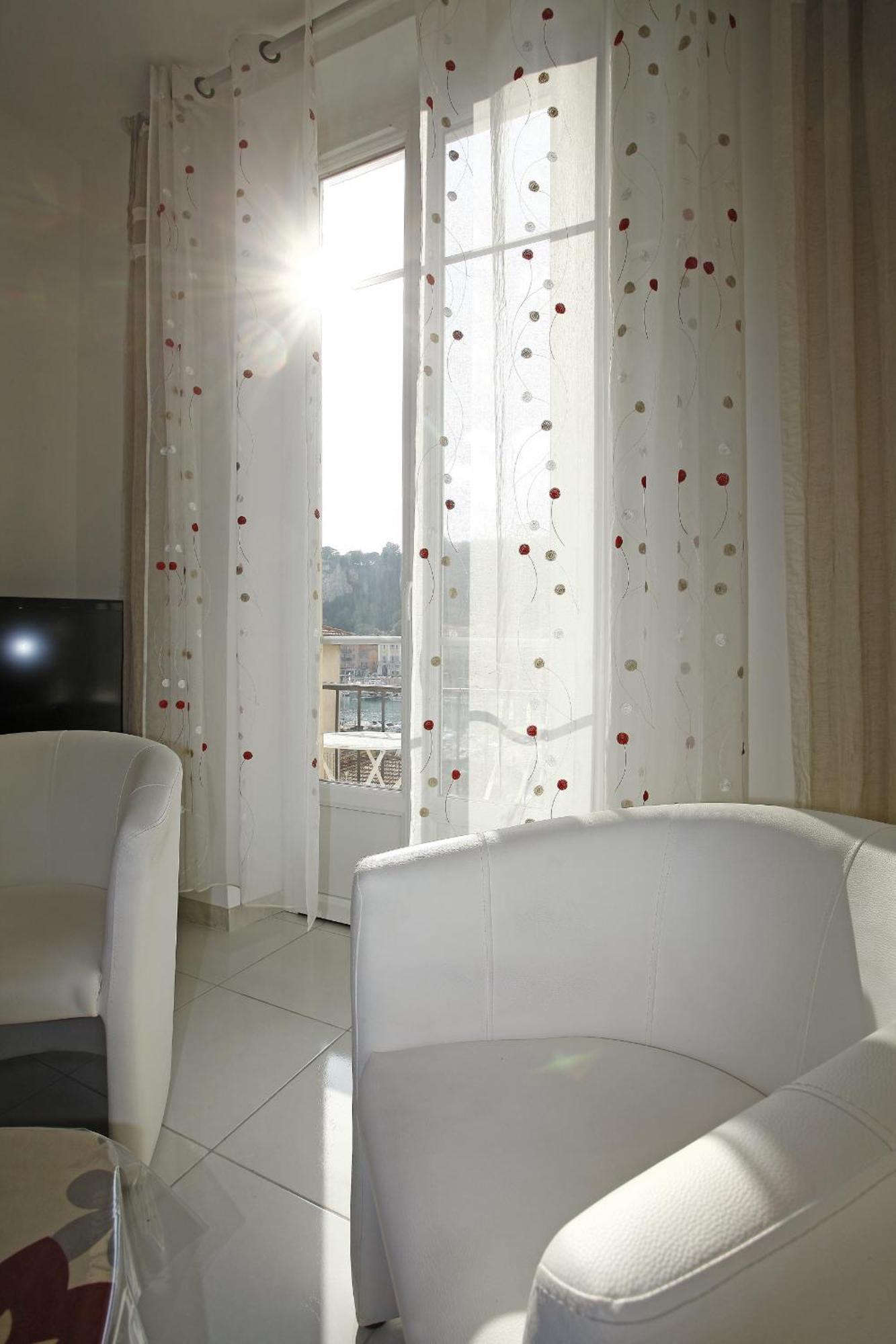 Aigue-Marine - Superbe Appartement Vue Mer 4 Personnes Au Port De Nice Luaran gambar