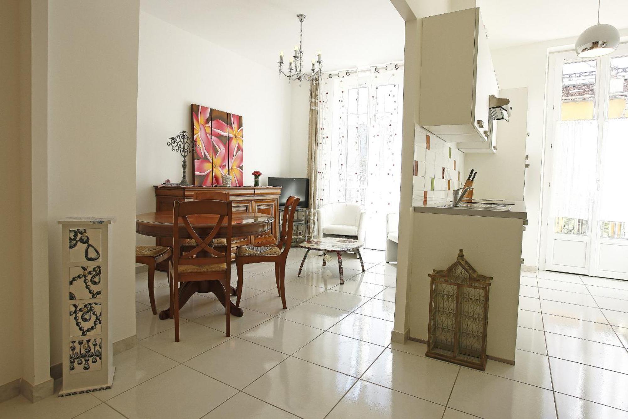 Aigue-Marine - Superbe Appartement Vue Mer 4 Personnes Au Port De Nice Luaran gambar